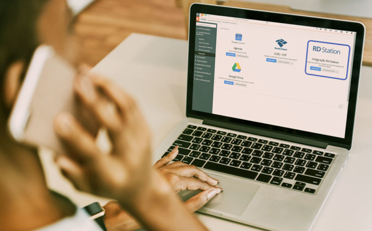 Integração com CRM do Gluo: informações centralizadas e otimização de tempo!